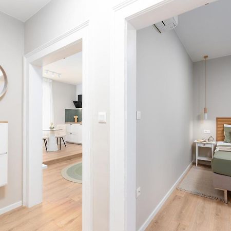 New Premium Apartment Rivetta ポレッチ エクステリア 写真
