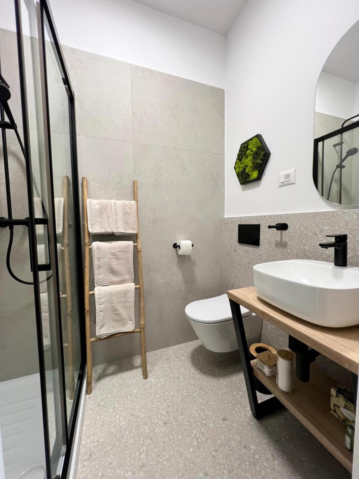 New Premium Apartment Rivetta ポレッチ エクステリア 写真
